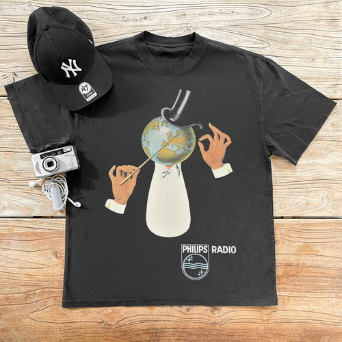 1930's 'PHILIPS RADIO' PRINT HEAVYWEIGHT BLACK T-SHIRT Hoodie, Sweatshirt | ZylaModa.com (Image 1)