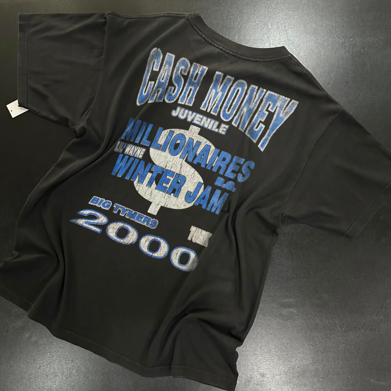 '00 HOT BOYS CASH MONEY MILLIONAIRES RARE TOUR WASHED HEAVYWEIGHT T-SHIRT Hoodie, Sweatshirt | ZylaModa.com (Image 2)