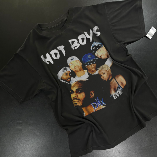 '00 HOT BOYS CASH MONEY MILLIONAIRES RARE TOUR WASHED HEAVYWEIGHT T-SHIRT Hoodie, Sweatshirt | ZylaModa.com (Image 1)