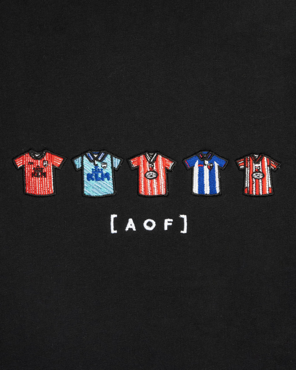 Brentford Embroidered Classics - Hoodie T-Shirts, Sweatshirt | ZylaModa.com (Image 2)