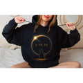 Cat Eclipse Watching Sweatshirt, Total Solar Eclipse 2024 Hoodie, April 8 2024 T-Shirts | ZylaModa.com