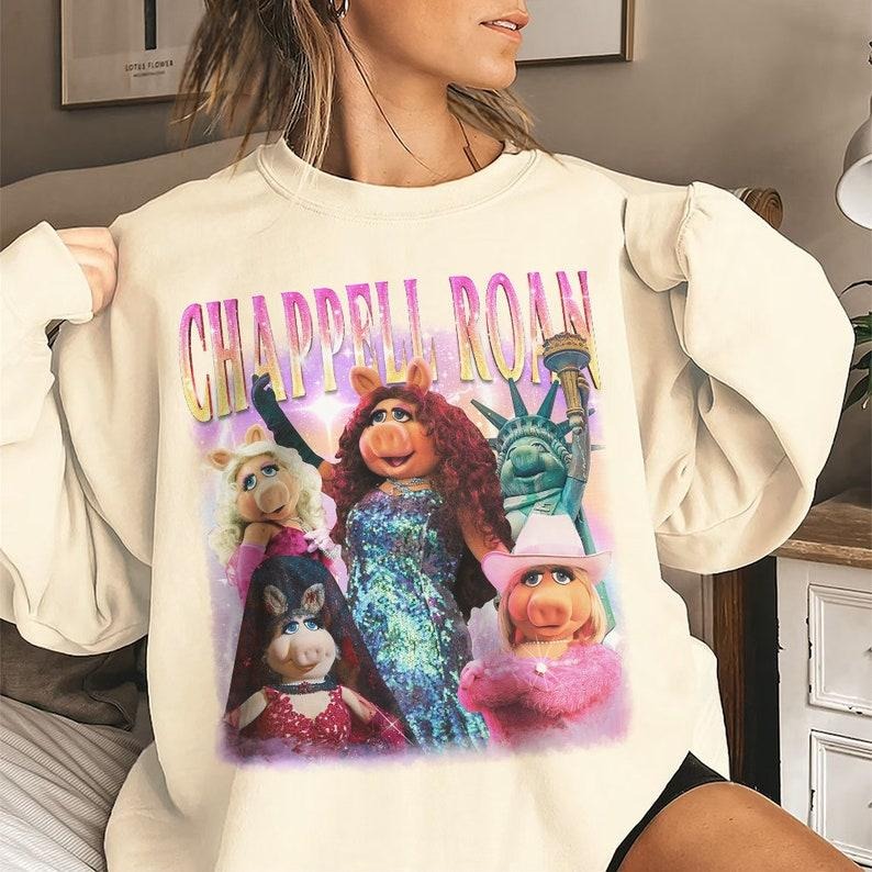 Chappell Roan X The Muppet Sweatshirt Miss Piggy Chappell Roan Music Retro Crewneck Sweaters T-Shirts, Hoodie | ZylaModa.com