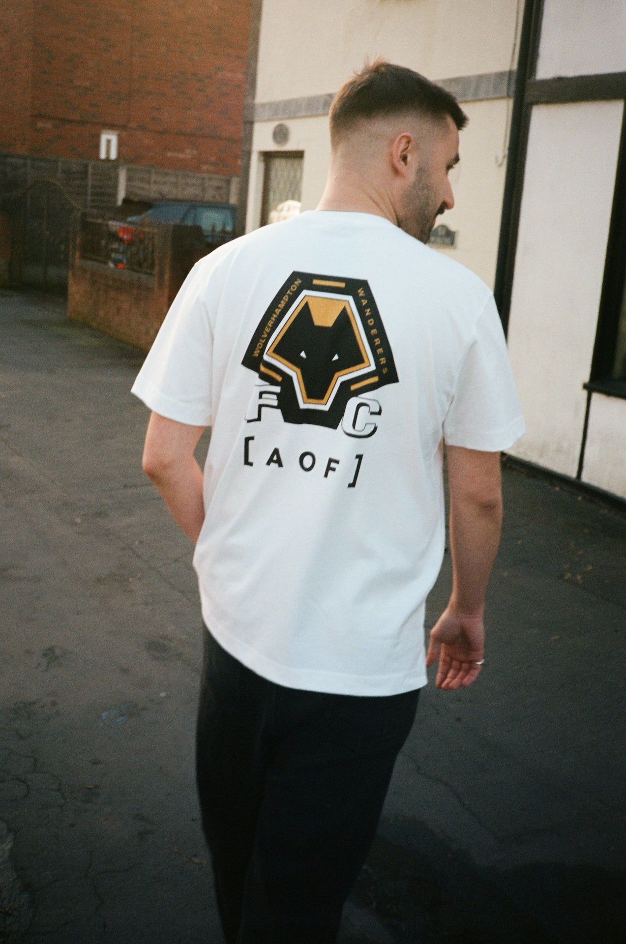 AOF x Wolves 1997 Crest - Tee Hoodie, Sweatshirt | ZylaModa.com (Image 4)