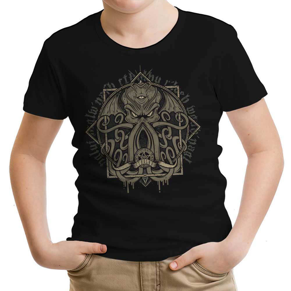 Cthulhumicon - Youth Apparel T-Shirts, Hoodie, Sweatshirt | ZylaModa.com (Image 1)