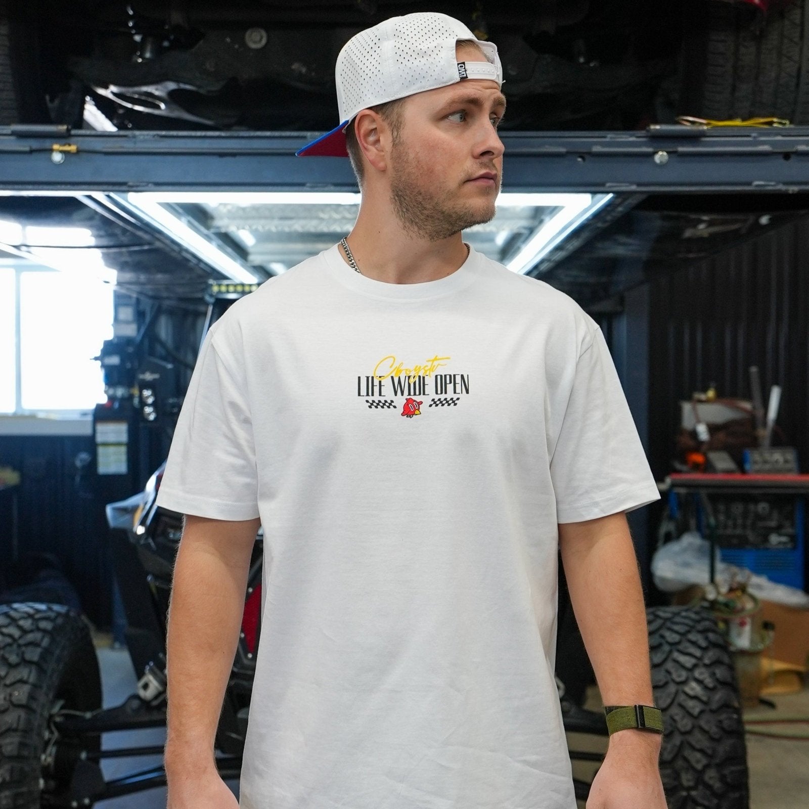 Limitless Tee Hoodie, Sweatshirt | ZylaModa.com (Image 5)