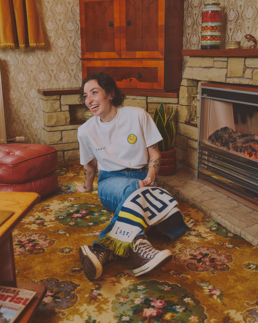 AOF x LUFC Smiley Tee Hoodie, Sweatshirt | ZylaModa.com (Image 5)