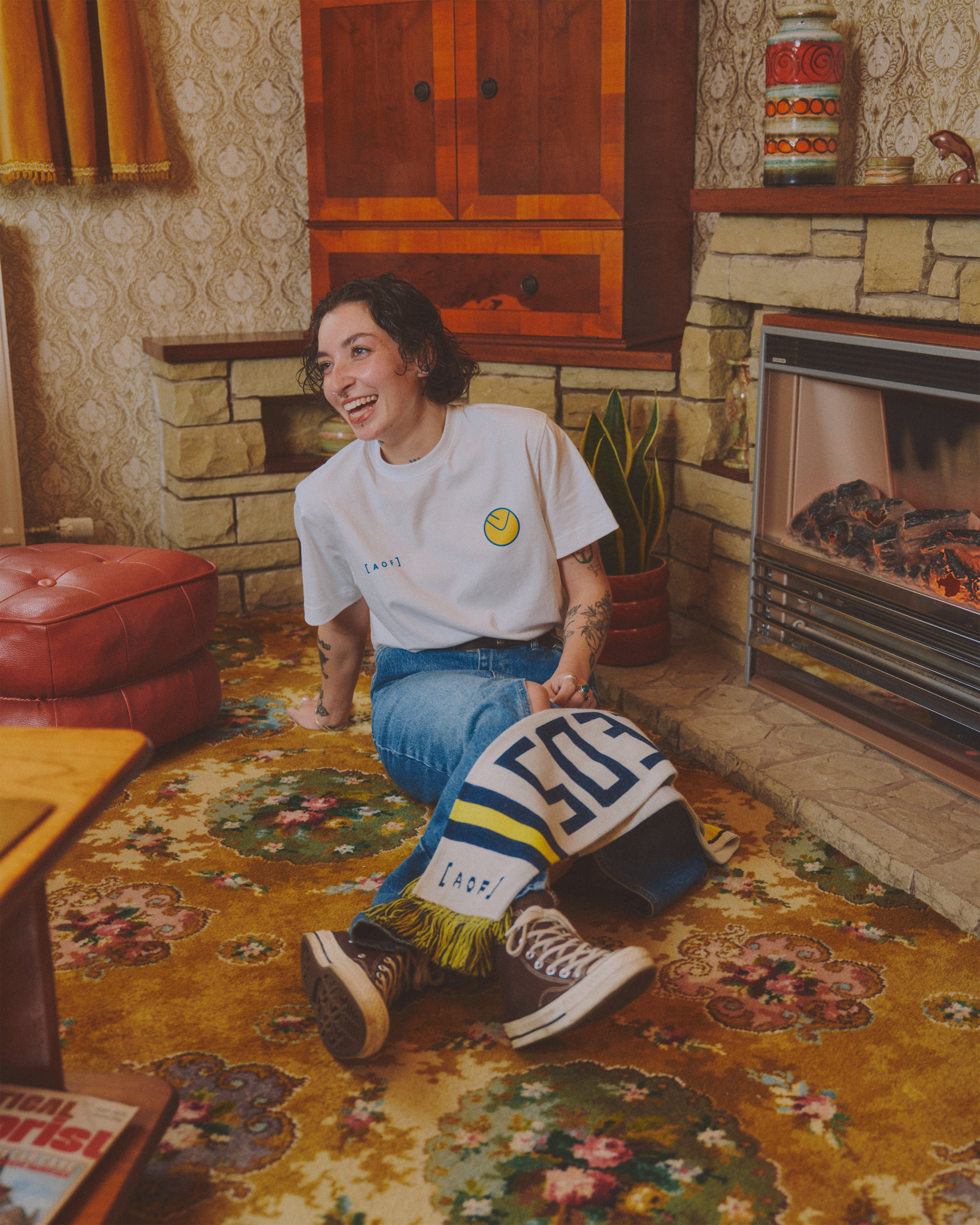 AOF x LUFC Smiley Tee Hoodie, Sweatshirt | ZylaModa.com (Image 5)