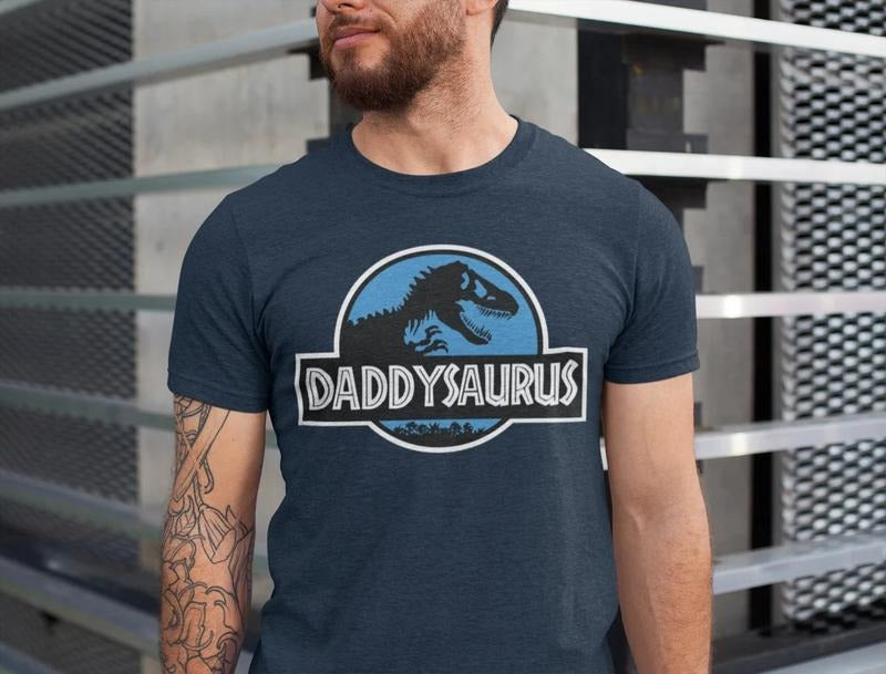 Daddysaurus Shirt Fathers Day Gifts, Daddy Saurus Funny Fathers Day Dinosaur Shirt for Dad Menswear Top Hoodie, Sweatshirt