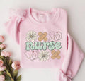 Daisy Nurse Sweatshirt, Floral Nurse Tee, Rn Or Er Nurse Shirt, Medical School Nurse Sweatshirt, Nurse Graduation Gift,...