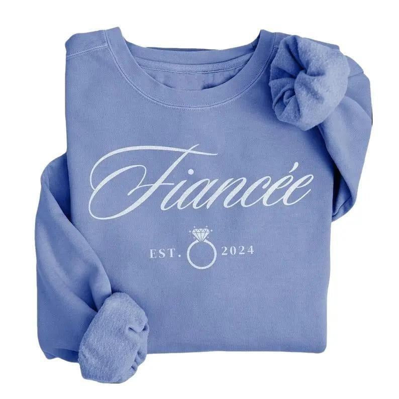 Fiancee Fiance Engagement Sweatshirt, T-shirt Ring Announcement Ideas, 2025 -2026 Bride to Be Gift Idea, Unisex Cotton...