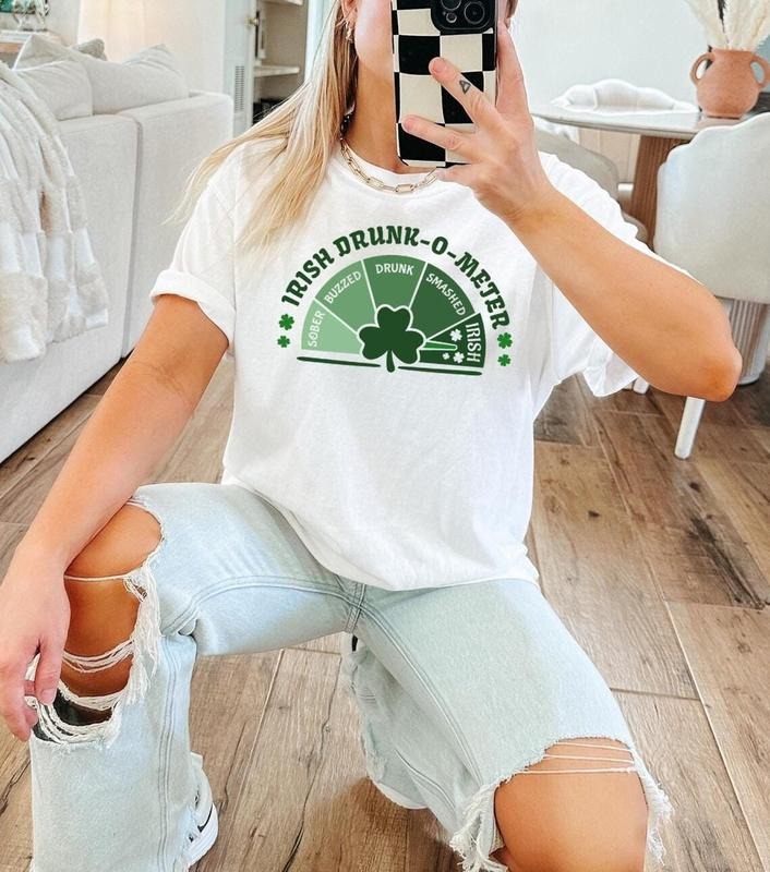 Irish Drunk O Meter Tshirt,Funny St Patricks Day Shirt,Irish Lovers and St Paddys Day,90's Y2k Shirts,St Patricks Day &...