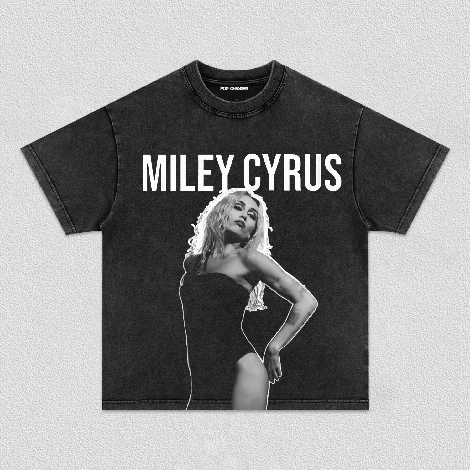 MILEY CYRUS TEE 5.24 1.0 Hoodie, Sweatshirt | ZylaModa.com (Image 4)