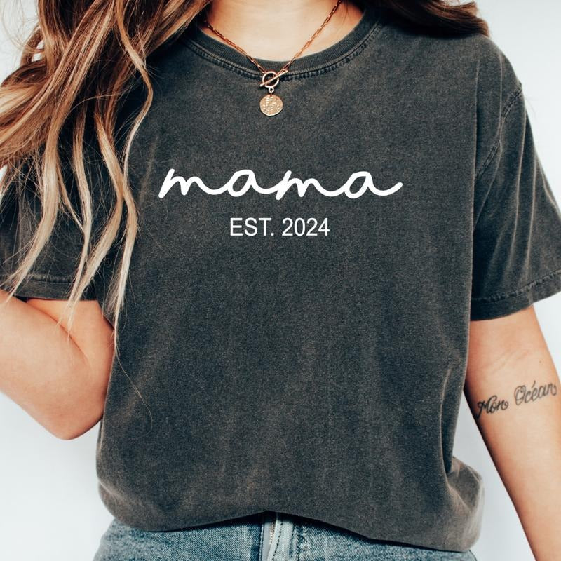 MOTHER'S DAY SHIRT, MAMA CURSIVE EST SHIRT, RETRO MAMA SHIRT, COMFORT COLORS CASUAL COTTON T-SHIRT FOR MOMS Fabric Top...