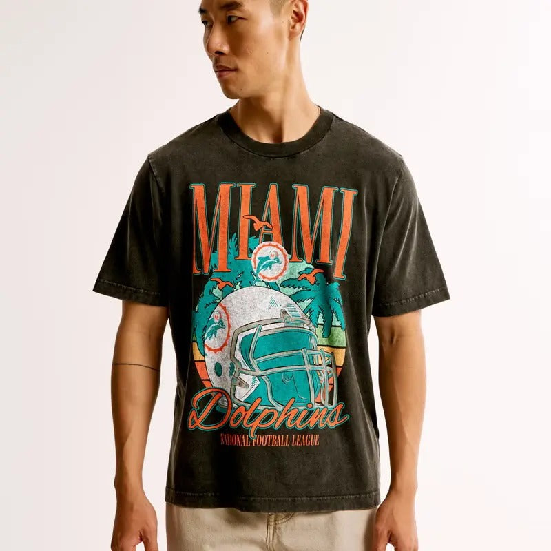Miami Dollphins Vintage-Inspired Graphic Tee Streetwear Cotton Top Tshirt Hoodie, Sweatshirt | ZylaModa.com