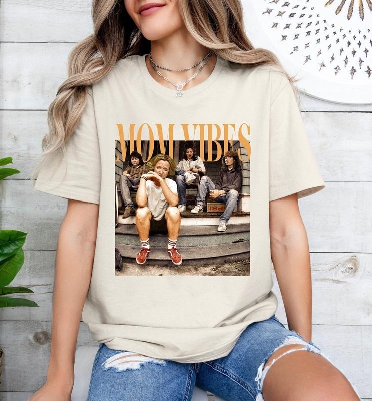 Mom Vibes Thug Life Shirt, 90s Mom Vibes T-Shirt, Mother's Day Gift, 80s TV Sitcom Mama Gift T-Shirt, Mom Life T-Shirt...
