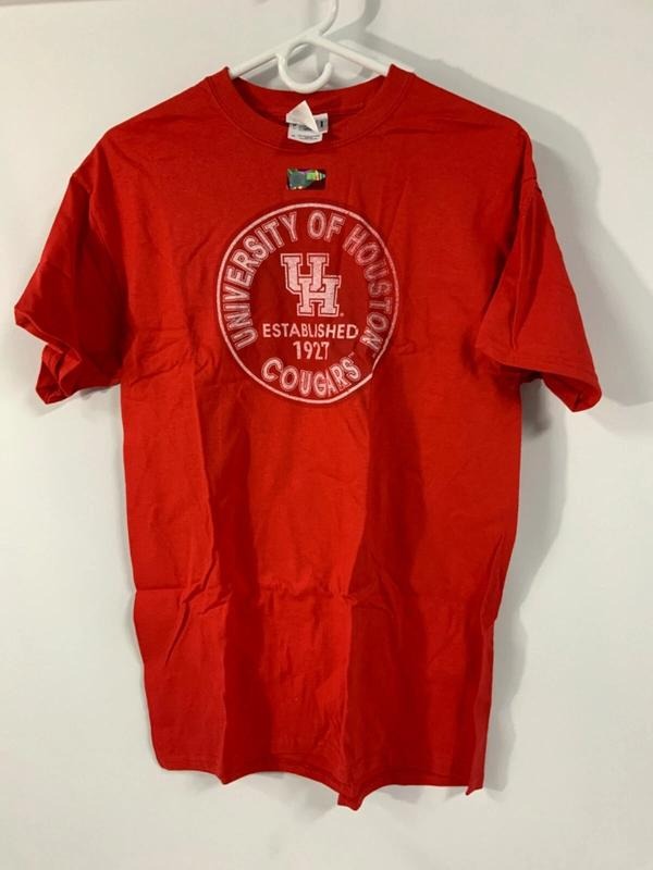 NCAA HOUSTON COUGARS VINTAGEUnisex T-shirt Sweatshirt Hoodie #25 | ZylaModa.com