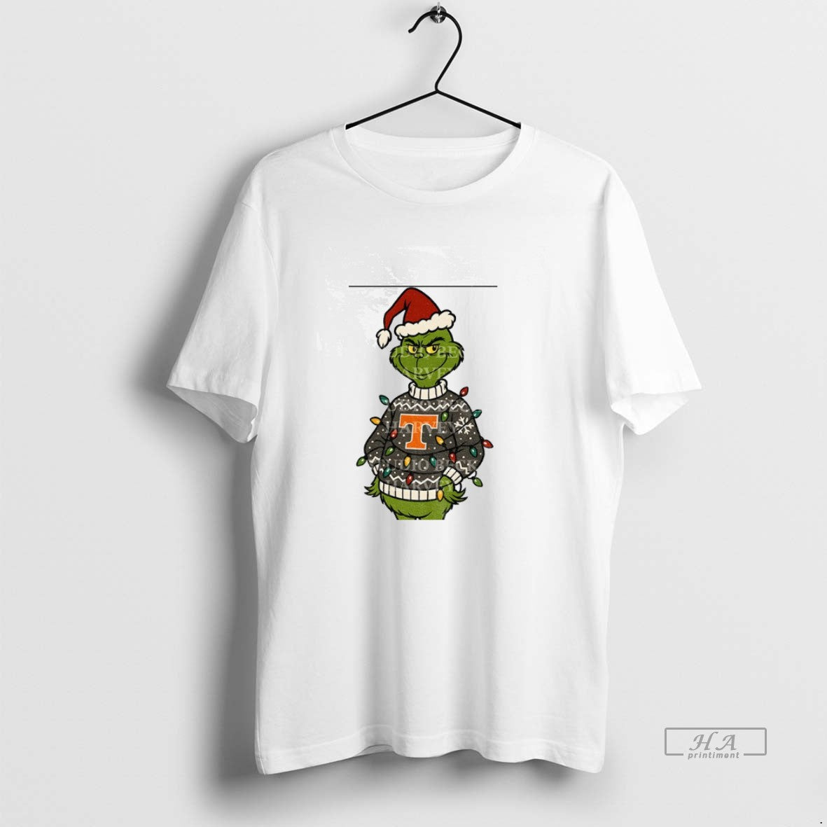Official Grinch Santa Hat Tennessee Volunteers Football Christmas 2025 T-Shirts, Hoodie, Sweatshirt | ZylaModa.com
