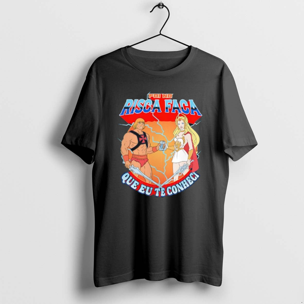 Official Risca Faca He Man And She Ra Toasting T-Shirts, Hoodie, Sweatshirt | ZylaModa.com