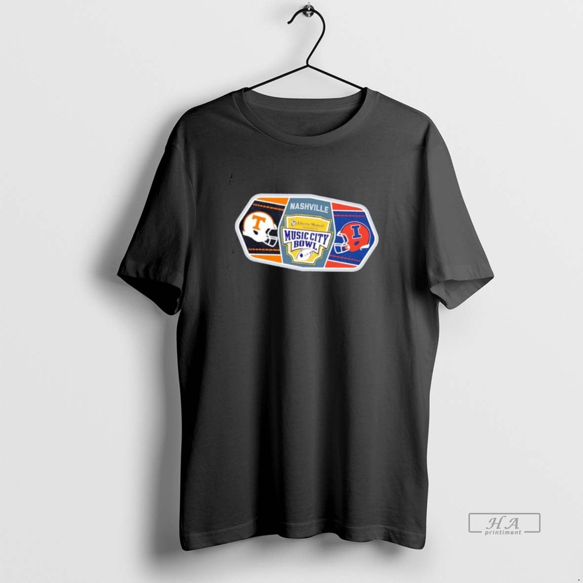Official Tennessee Vs Illinois 2025 Liberty Mutual Music City Bowl Helmet Matchup T-Shirts, Hoodie, Sweatshirt | ZylaModa.com