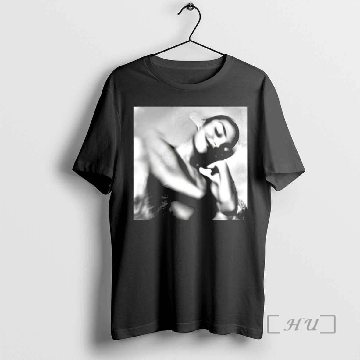 Officials Olivia The Art Of Loving Album Music Lover T-Shirts, Hoodie, Sweatshirt | ZylaModa.com