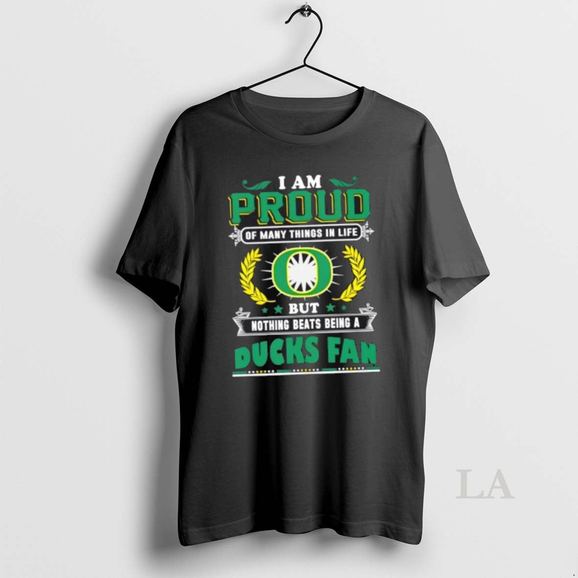 Original I Am Proud Of Many Things In Life But Nothing Beats Being A Oregon T-Shirts, Hoodie, Sweatshirt | ZylaModa.com