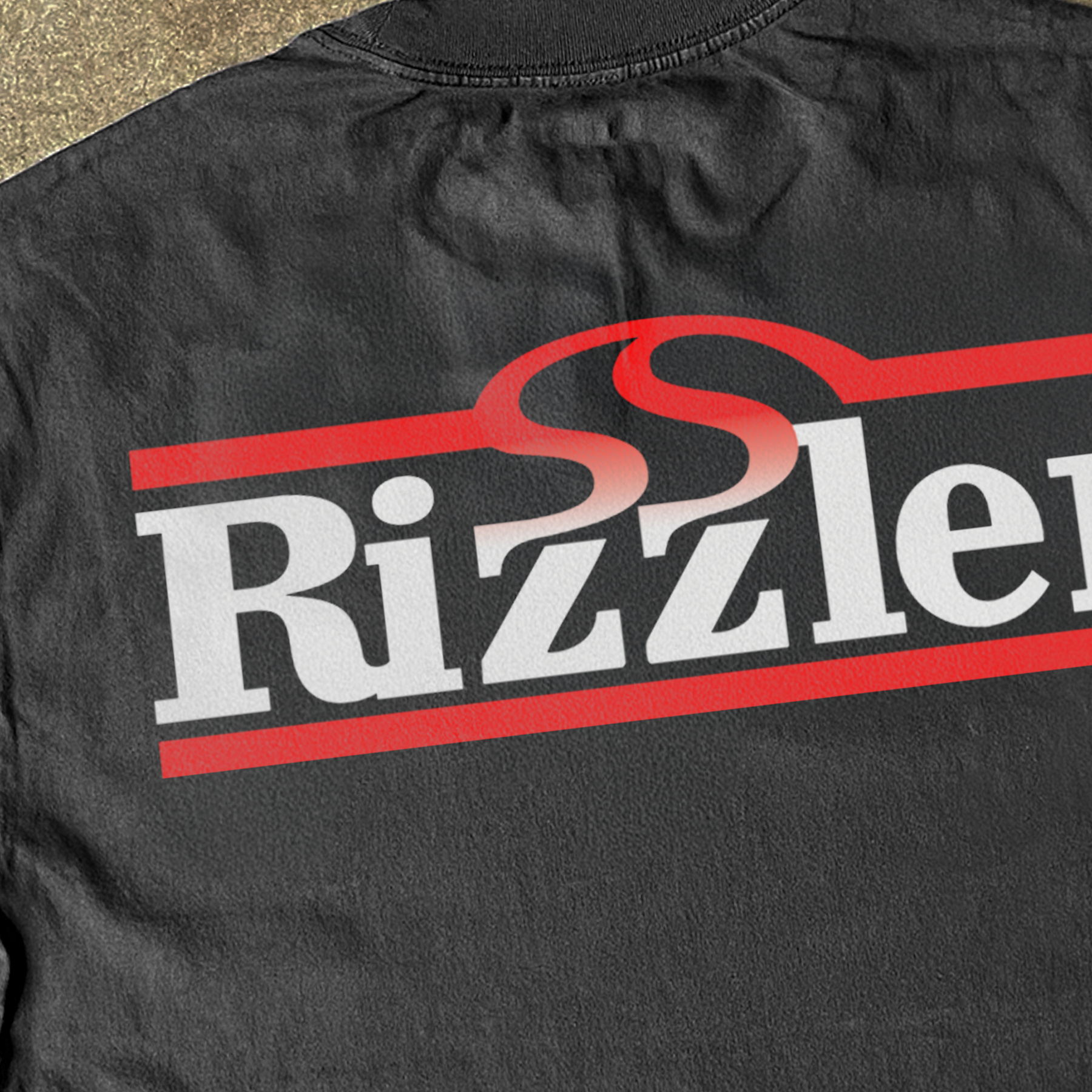 'RIZZLER' SIZZLER STEAK HOUSE HEAVYWEIGHT BLACK T-SHIRT Hoodie, Sweatshirt | ZylaModa.com (Image 2)