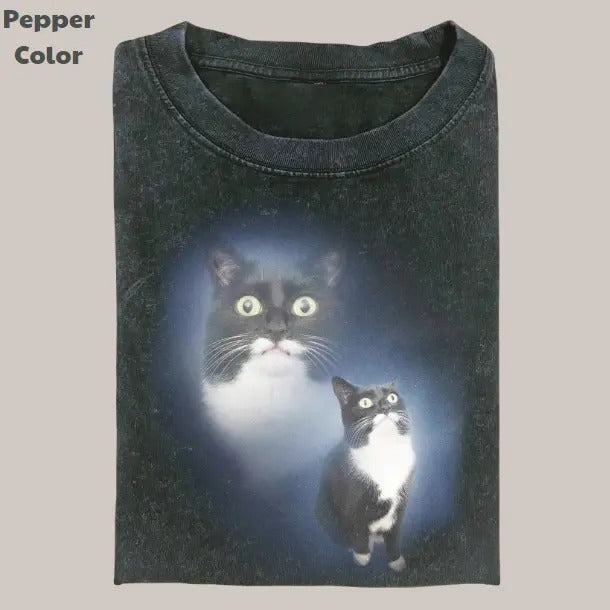 Retro Funny Vintage Graphic Tee, Pet Cat Portrait T-Shirt, Unisex Meme Cringe Funny Dumb Shirt, Menswear Womenswear...