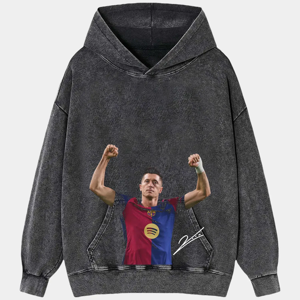 Robert Lewandowski V2 TEE Hoodie, Sweatshirt | ZylaModa.com (Image 2)