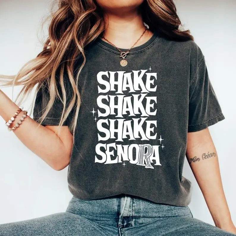 Shake Shake Shake Seño..ra Shirt, Halloween Shirt, Comfort Colors, Tee | Sweatshirt | Hoodie Top Womanswear | ZylaModa.com