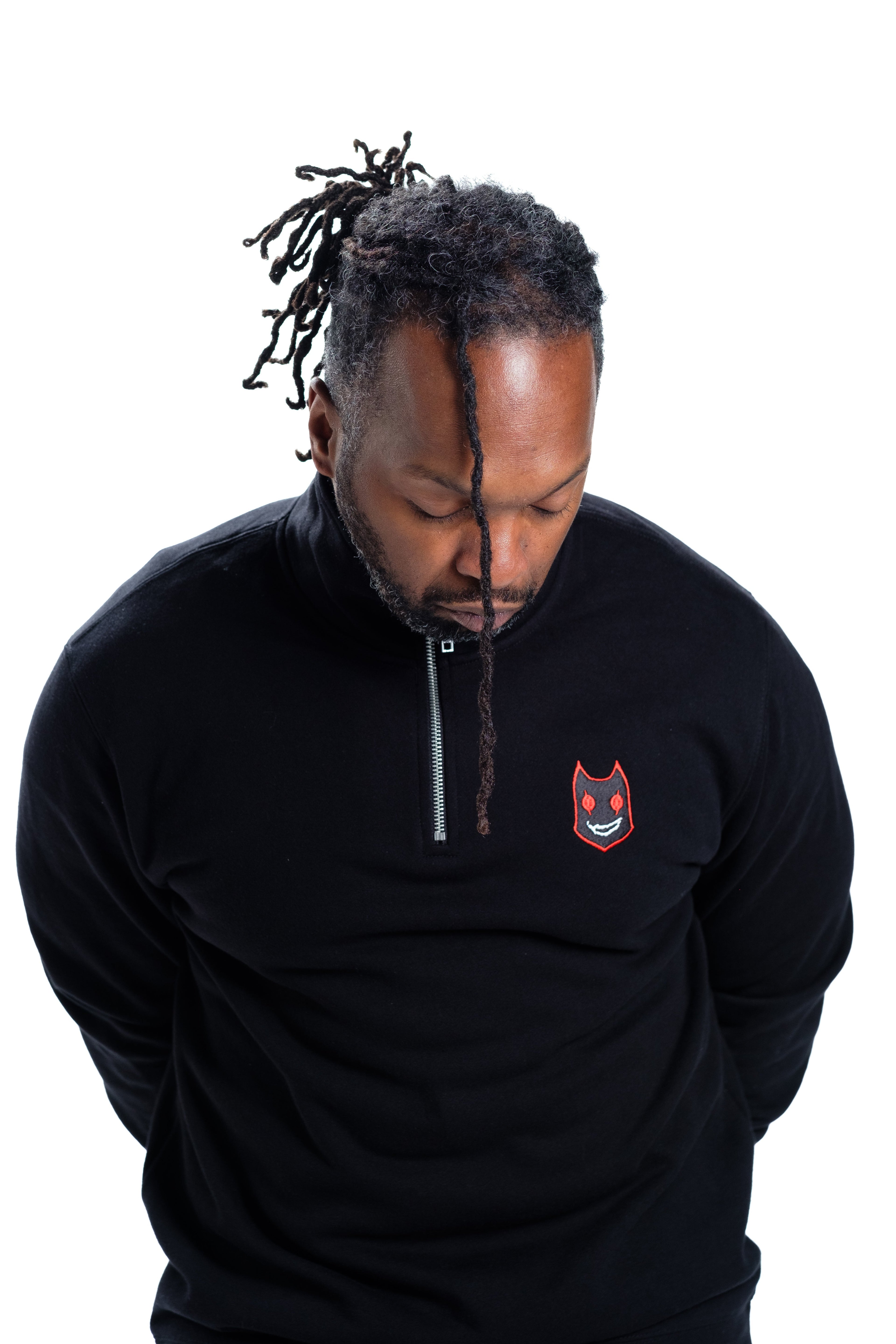 GUILTY GEAR - 'Zato-1 Pressure' Small Logo Embroidered Quarter-Zip Sweatshirt - Black T-Shirts, Hoodie (Image 4)