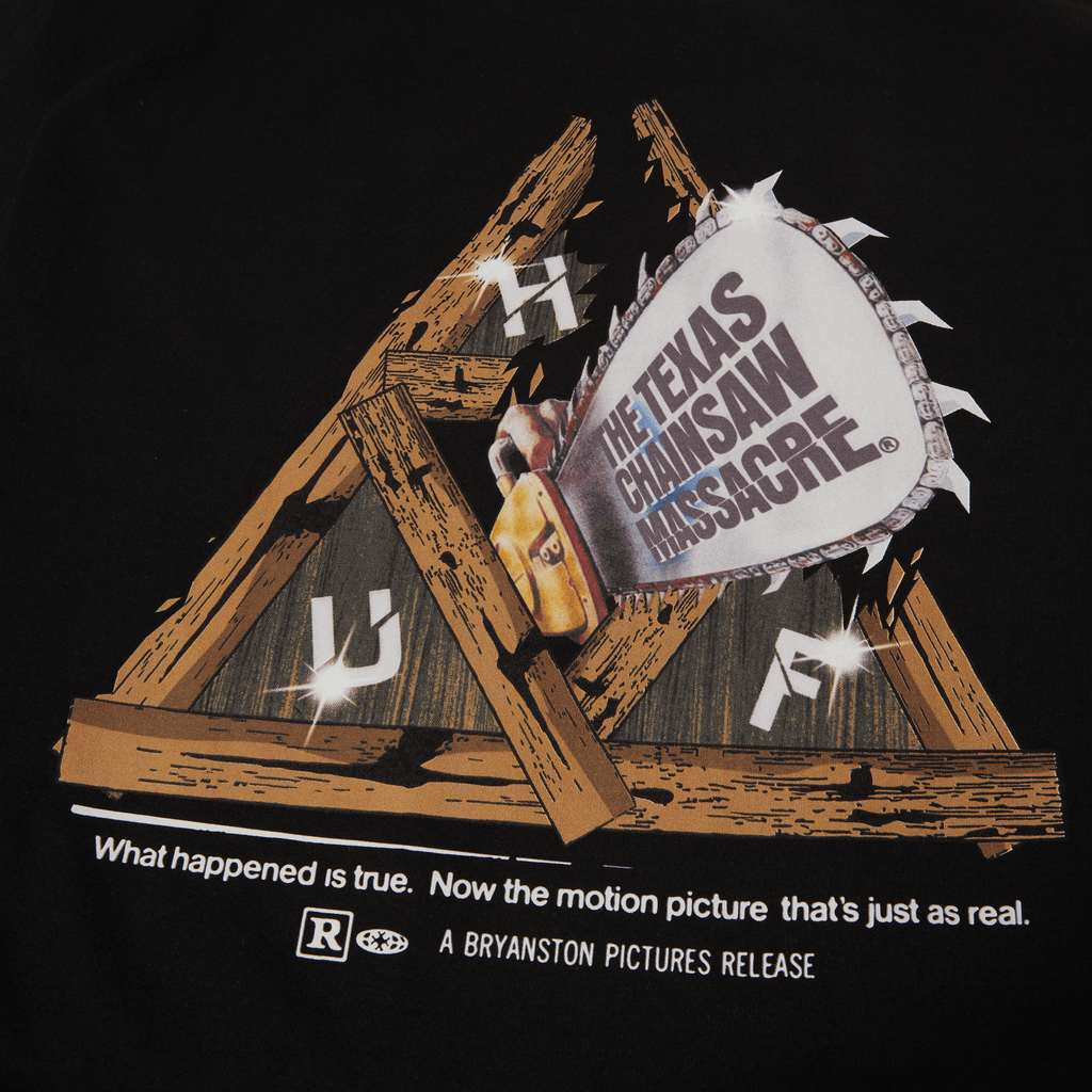 HUF x The Texas Chainsaw Massacre Triple Triangle T-Shirt Hoodie, Sweatshirt | ZylaModa.com (Image 3)