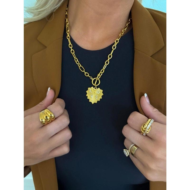 THE LOVE NECKLACE T-Shirts, Hoodie, Sweatshirt | ZylaModa.com