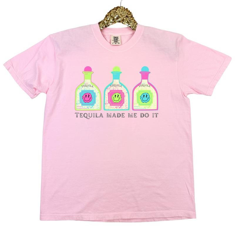 Tequila Made Me Comfort Colors T-Shirt 'NLB Hoodie, Sweatshirt | ZylaModa.com