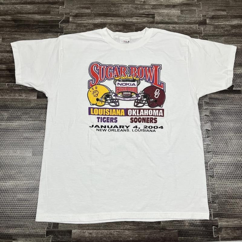 Vintage 2004 BCS National Championship Sugar Bowl T-shirt Retro Sweatshirt Hoodie Unisex47 | ZylaModa.com