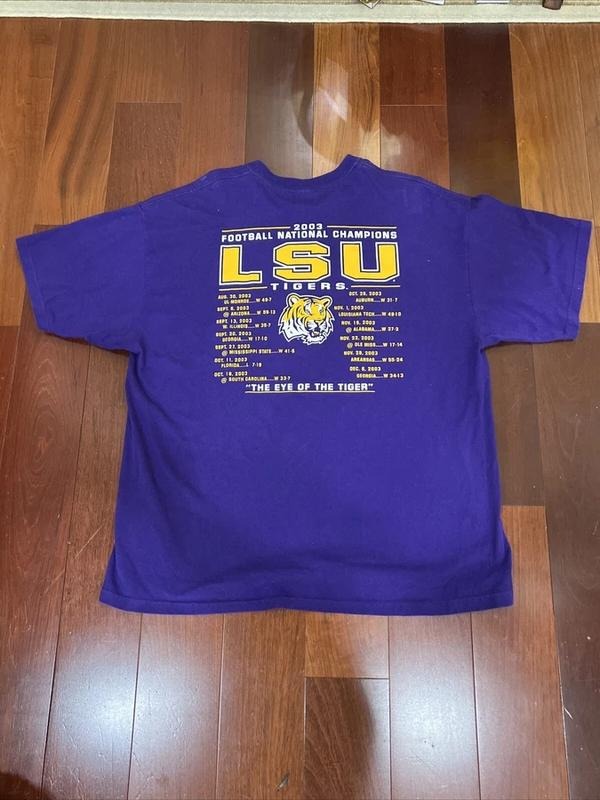 Vintage LSU Football 2003 National Champions Unisex T-shirt Sweatshirt Hoodie15 Hoodie | ZylaModa.com