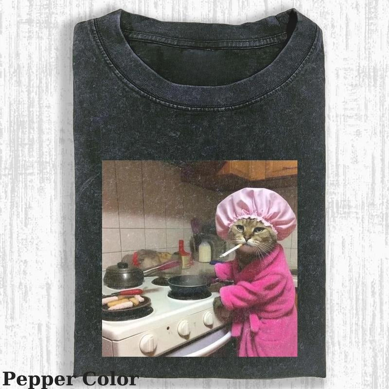 Vintage Wacky Cat T-shirt, Mom Cat Cooking T-shirt, Cute Cat Shirt, Love Cat Tshirt, Meme Cringe Funny Dumb Shirts,...