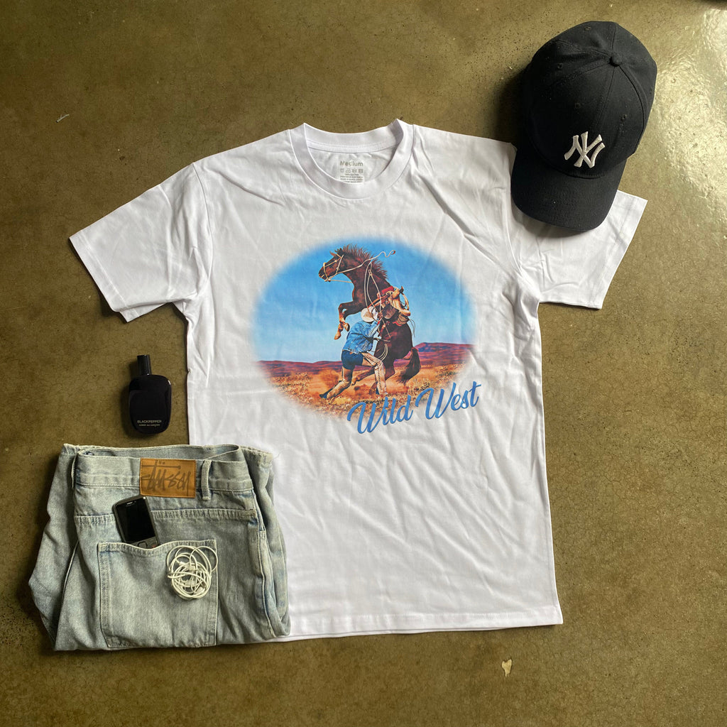 WILD WEST GRAPHIC HEAVYWEIGHT WHITE T-SHIRT Hoodie, Sweatshirt | ZylaModa.com (Image 1)