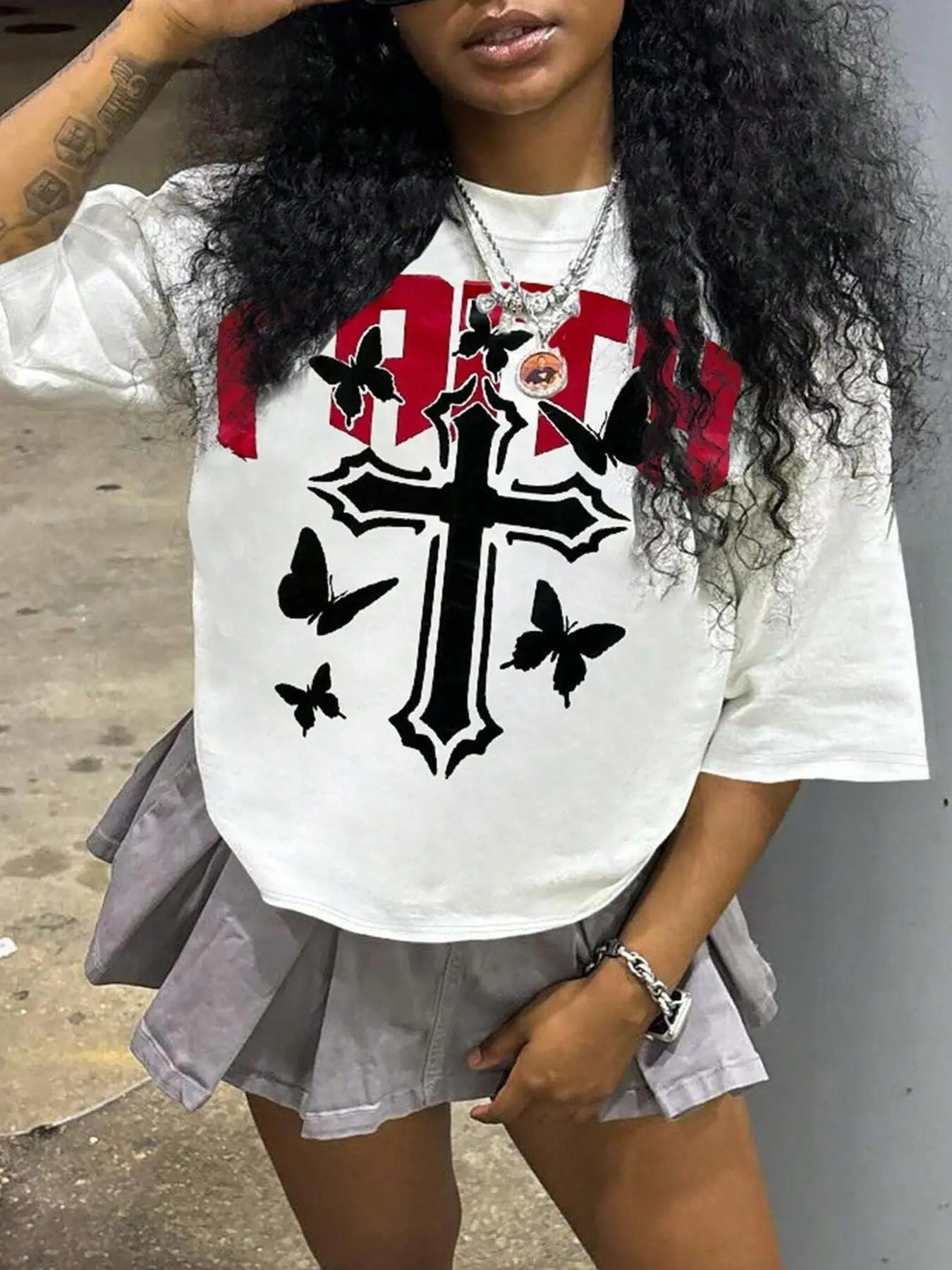 Women's Butterfly & Cross Print Round Neck Tee, Fashion Casual Half Sleeve T-shirt for Daily Holiday Vacation Outdoor...