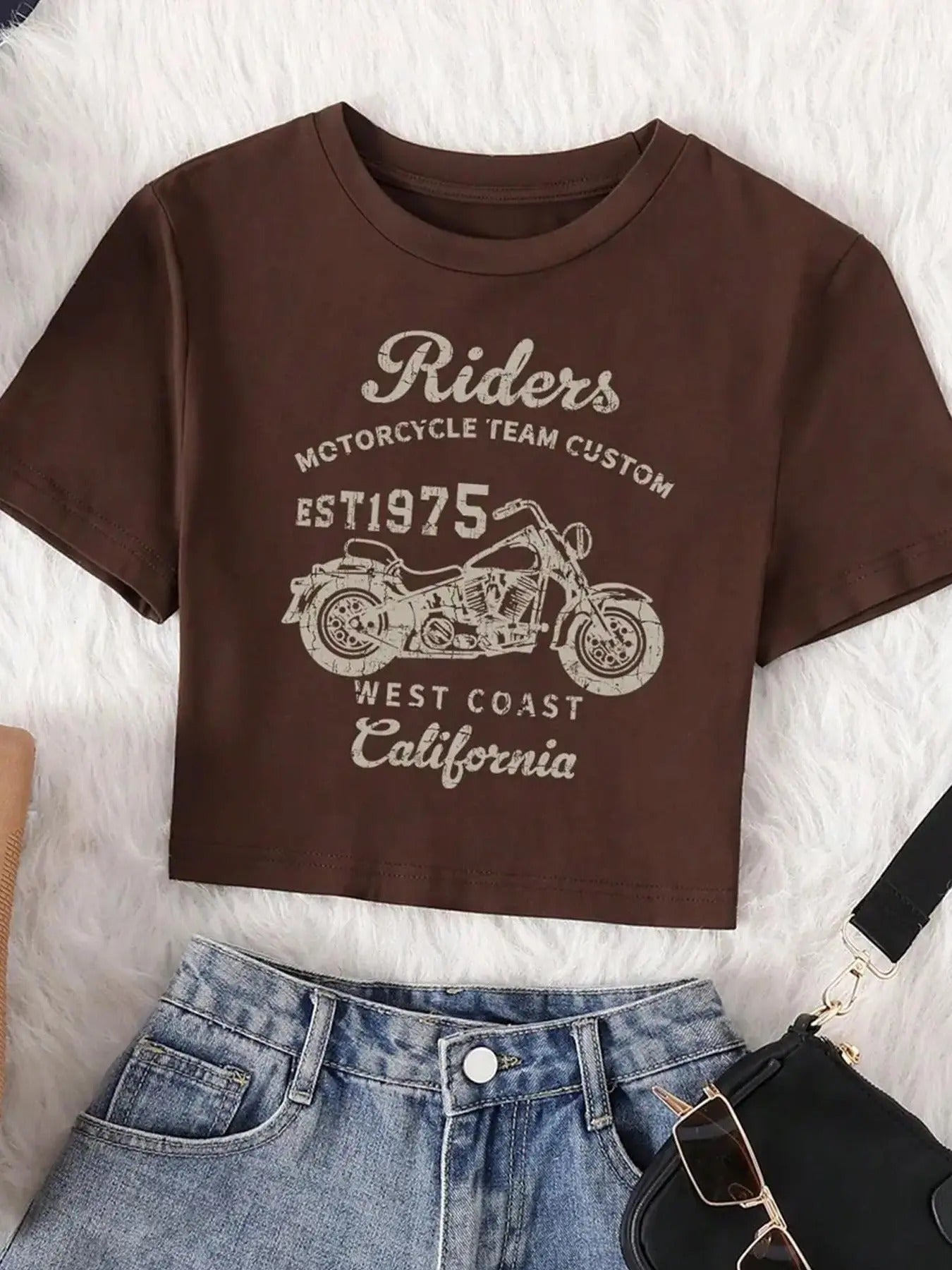 Women's Cartoon Graphic Print Round Neck Crop Tee, Fashion Casual Short Sleeve T-shirt for Daily Wear, Ladies Summer...
