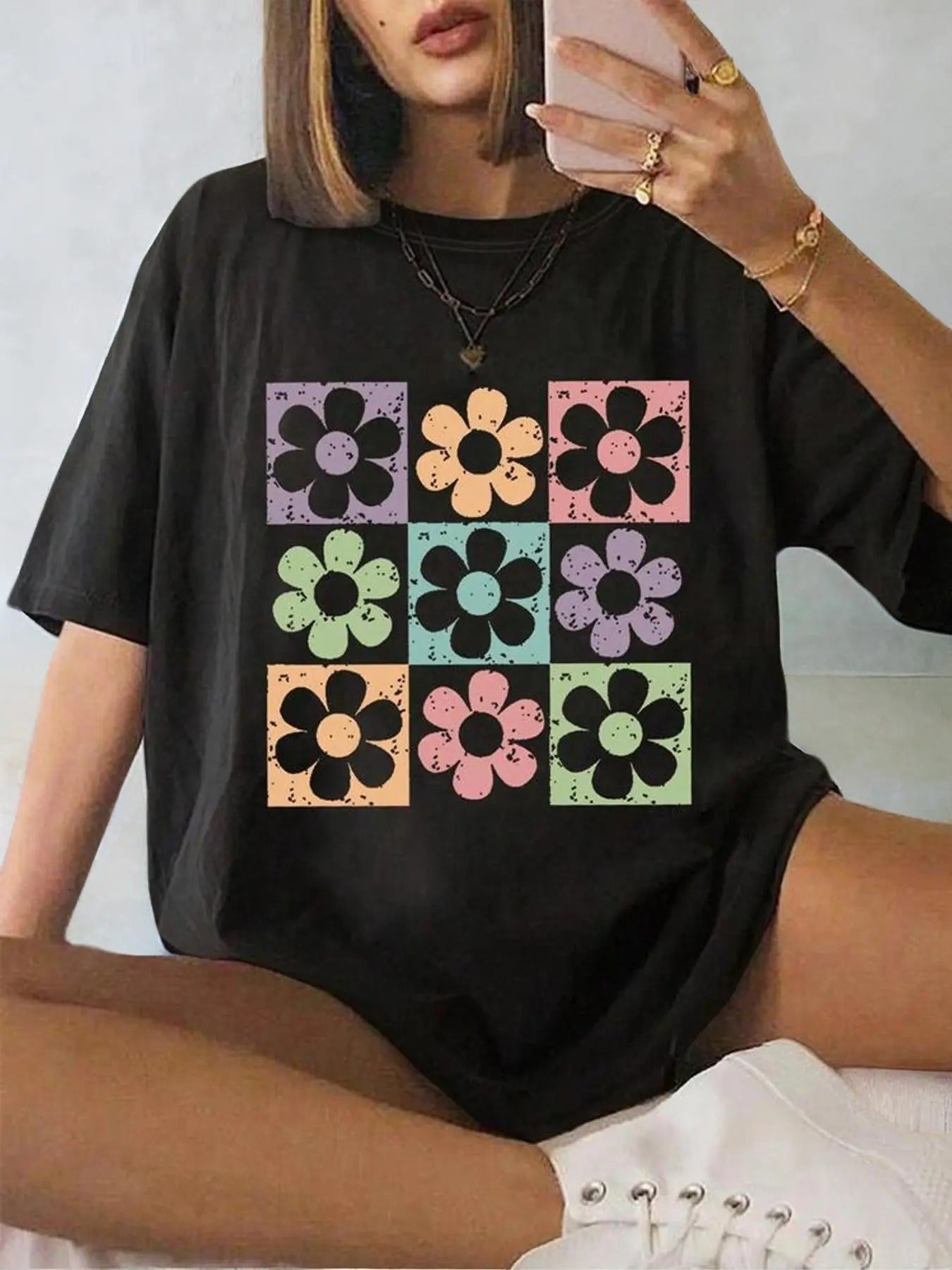 Women's Floral Print Round Neck Graphic Tee, Vintage Trendy Casual Drop Shoulder Half Sleeve T-shirt for Daily Wear,...