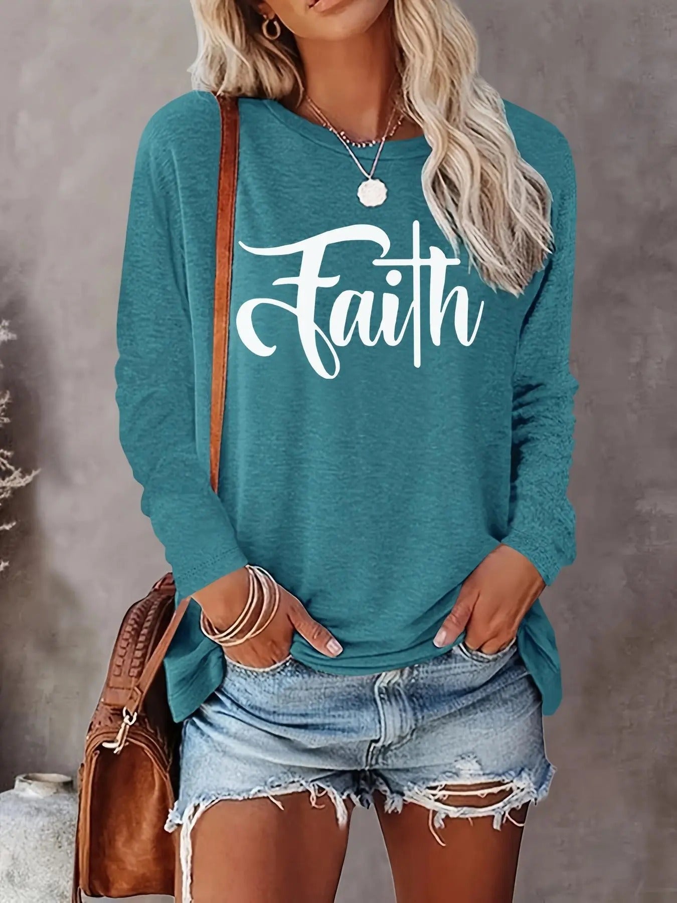 Women's Letter Print Round Neck Tee, Casual Long Sleeve Crew Neck T-shirt for Fall & Winter, Women's Top for Daily...