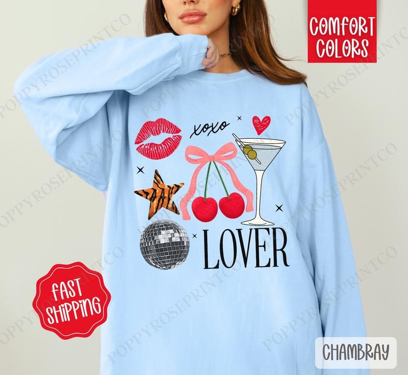 Xoxo Lover Comfort Colors Sweatshirt, Valentine's Day Women's Crewneck, Cute Women's Sweater T-Shirts, Hoodie | ZylaModa.com