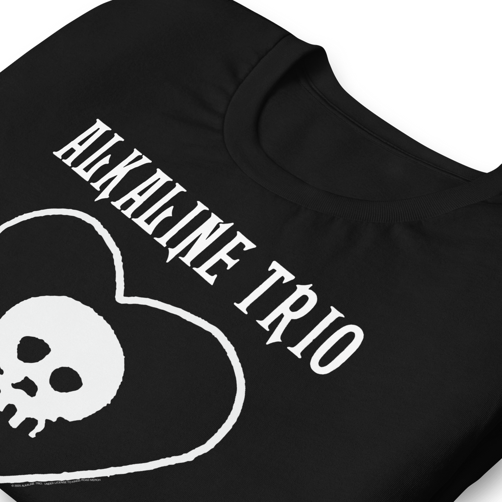 Alkaline Trio Heart Skull T-Shirt Hoodie, Sweatshirt | ZylaModa.com (Image 3)