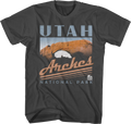 Arches National Park T-Shirt Hoodie, Sweatshirt | ZylaModa.com (Image 1)