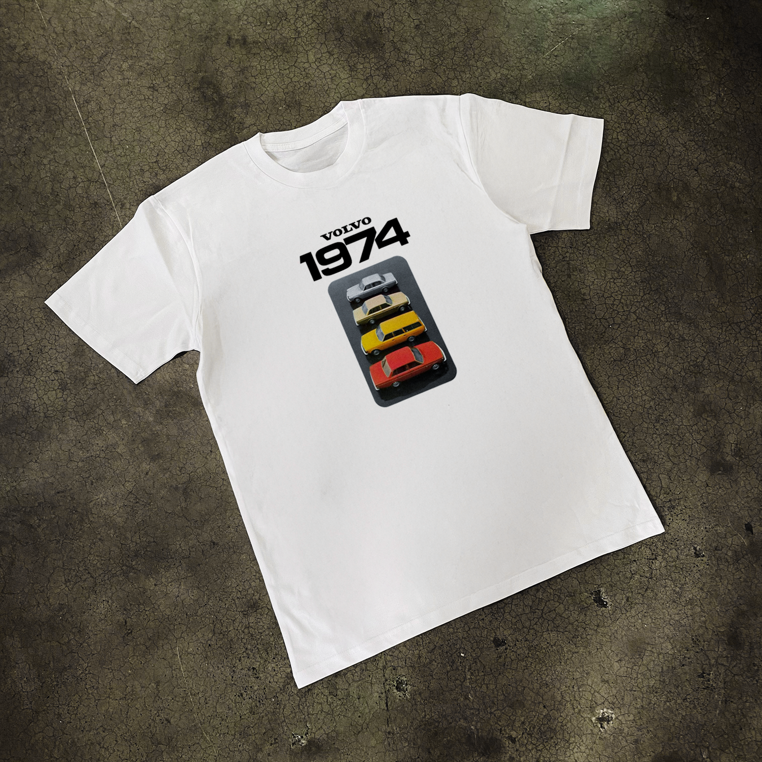 1974 'VOLVO 144' CLASSIC WHITE T-SHIRT Hoodie, Sweatshirt | ZylaModa.com (Image 1)