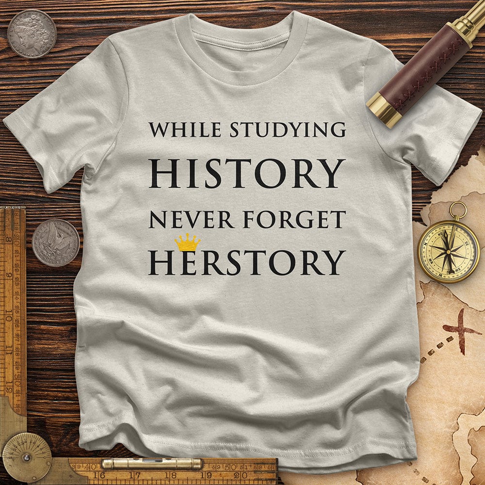 Herstory T-Shirt Hoodie, Sweatshirt | ZylaModa.com (Image 3)