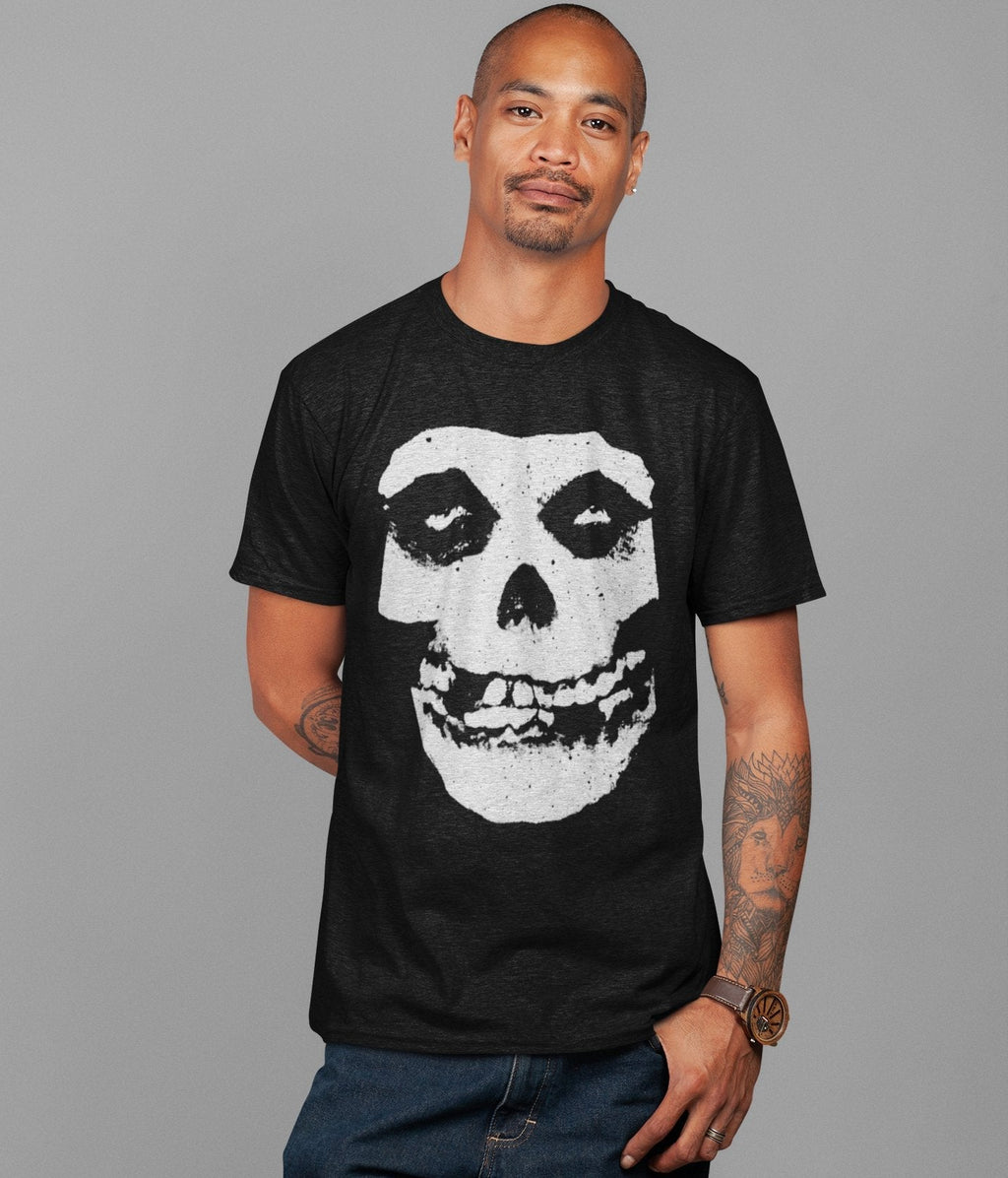 Misfits Vintage 2001 Crimson Ghost Jumbo Print T-shirt Hoodie, Sweatshirt | ZylaModa.com (Image 2)