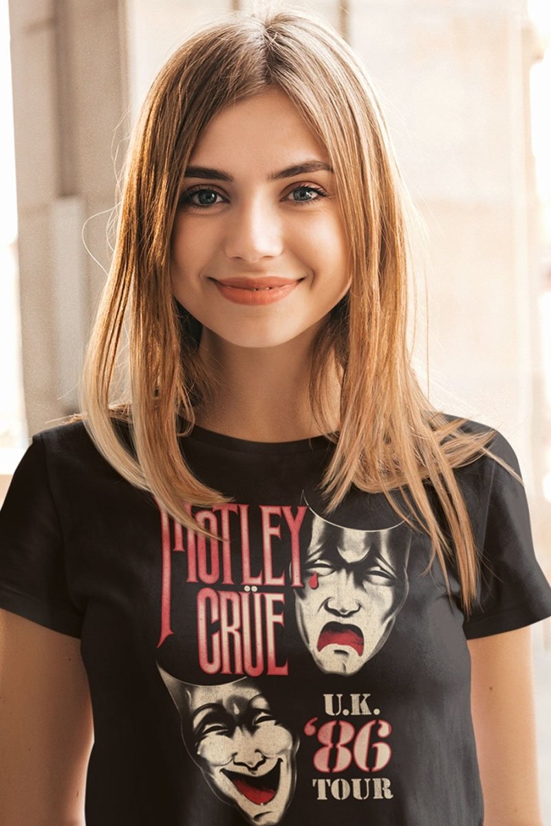 Motley Crue UK Tour Boyfriend Tee Hoodie, Sweatshirt | ZylaModa.com (Image 3)